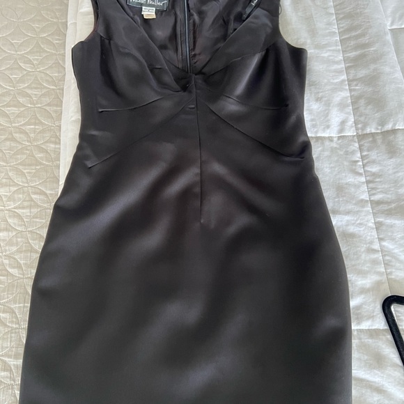 Women’s Evening Dress Black - Picture 3 of 3